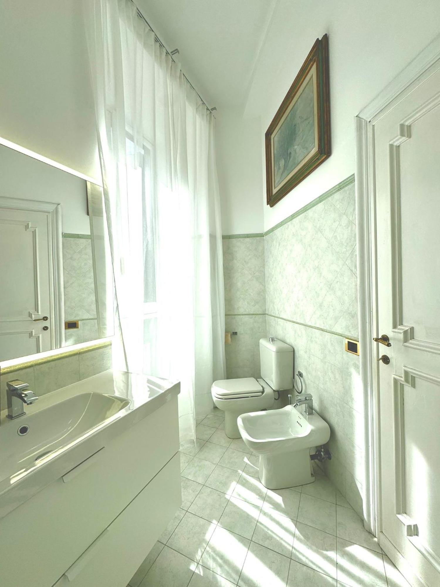 Lux Apartment Cavour ローマ エクステリア 写真